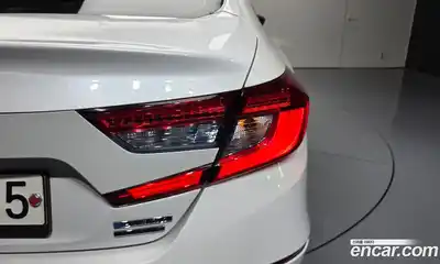 Honda Accord 2019 2.0 автомат (гидро), миниатюра 9