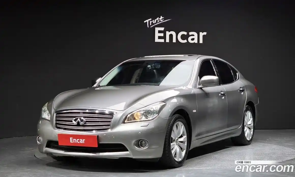 Infiniti M 2011 3.7 автомат (гидро), фото 1 Infiniti M 2011 3.7 автомат (гидро), фото 1