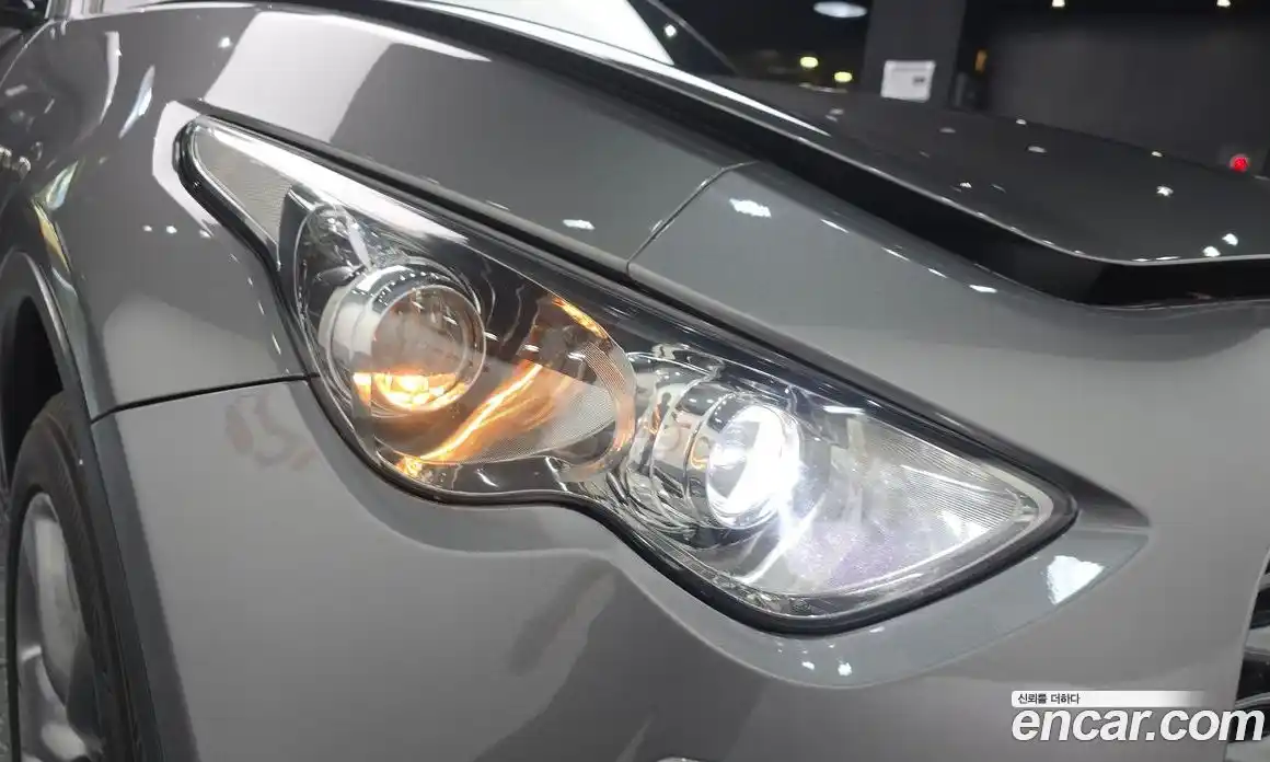 Infiniti FX 2009 5.0 автомат (гидро), фото 7 Infiniti FX 2009 5.0 автомат (гидро), фото 7