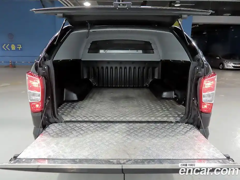 SsangYong Rexton 2019 2.2 автомат (гидро), фото 17