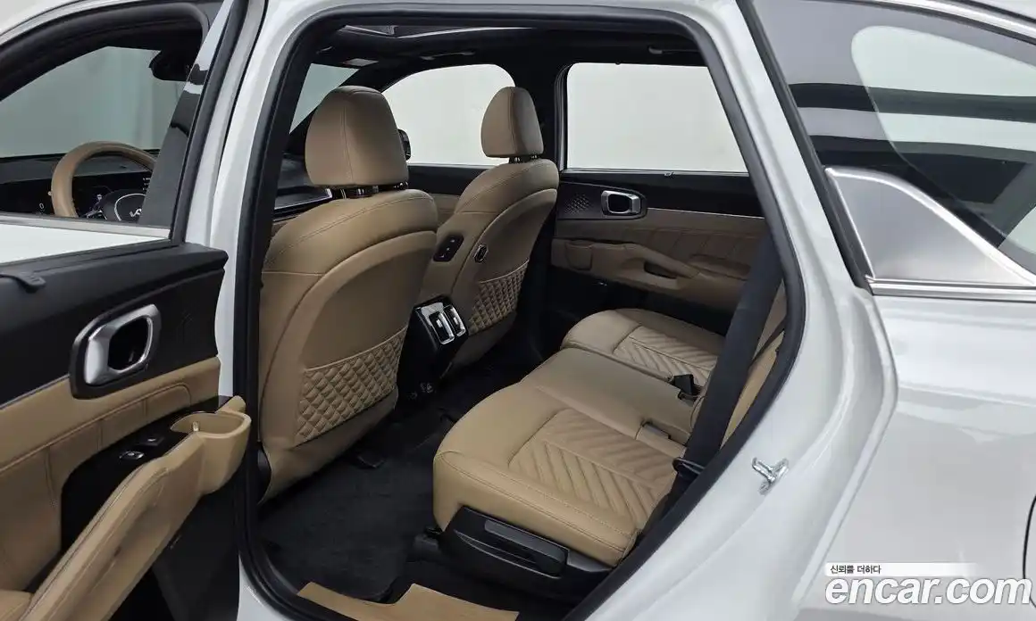Kia Sorento 2024 1.6 автомат (гидро), фото 16