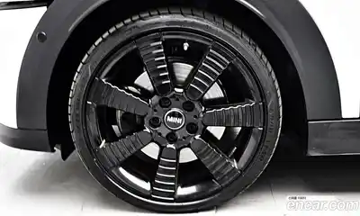 Mini Cooper 2023 2.0 автомат (гидро), миниатюра 5