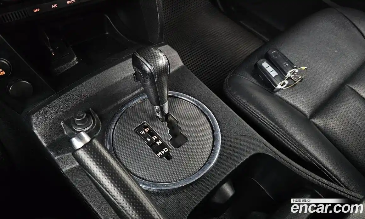 SsangYong Korando 2014 2.0 автомат (гидро), фото 9