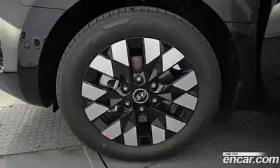 Hyundai Staria 2025 1.6 автомат (гидро), миниатюра 5