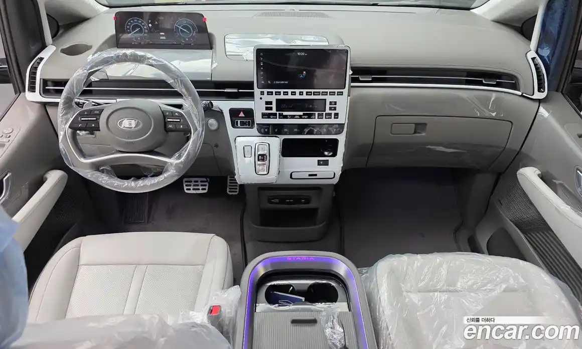 Hyundai Staria 2025 1.6 автомат (гидро), фото 7