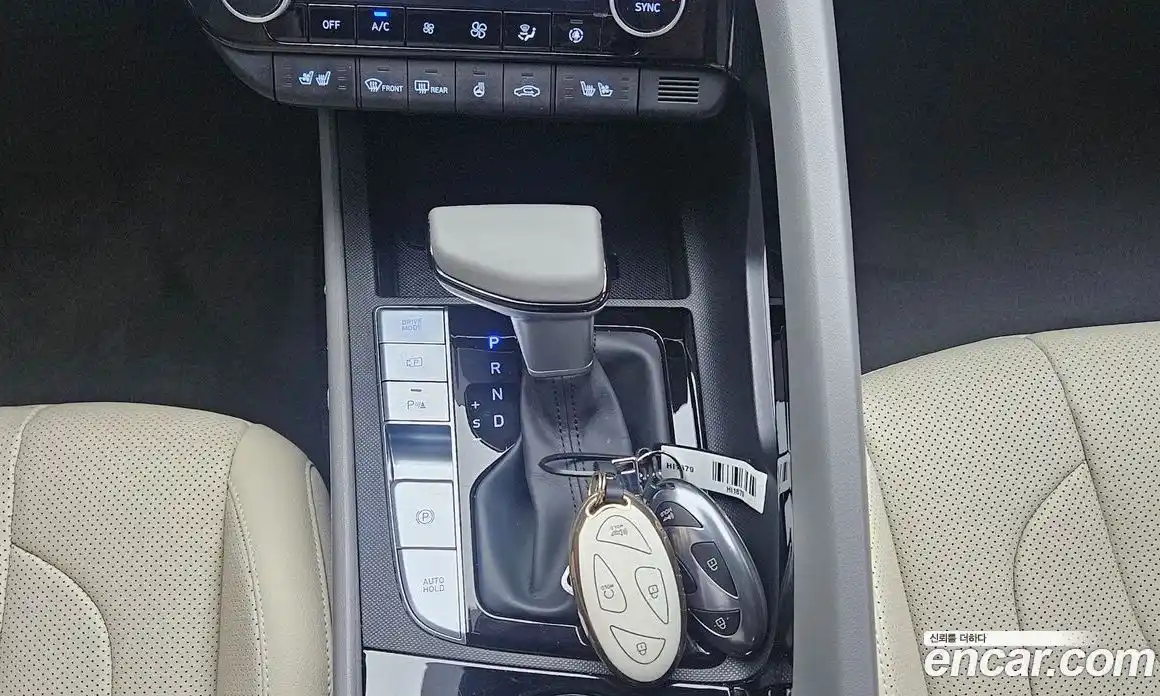 Hyundai Avante 2024 1.6 автомат (гидро), фото 9