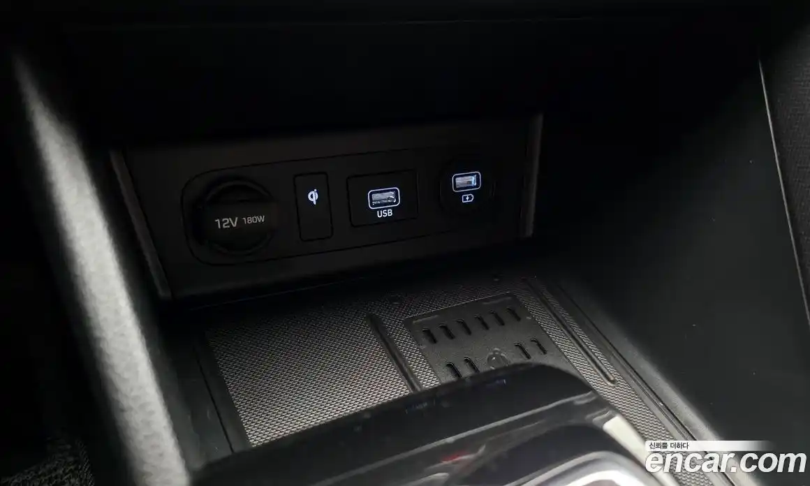 Hyundai Sonata 2019 2.0 автомат (гидро), фото 24