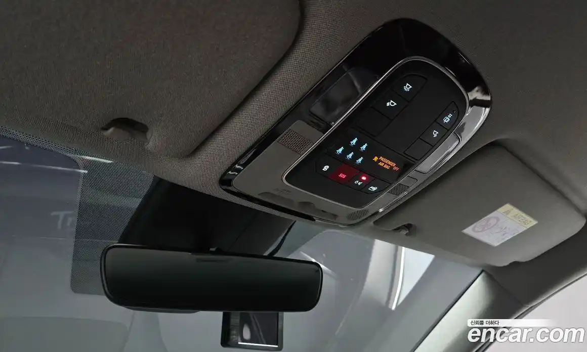 Hyundai Santa Fe 2023 1.6 автомат (гидро), фото 18
