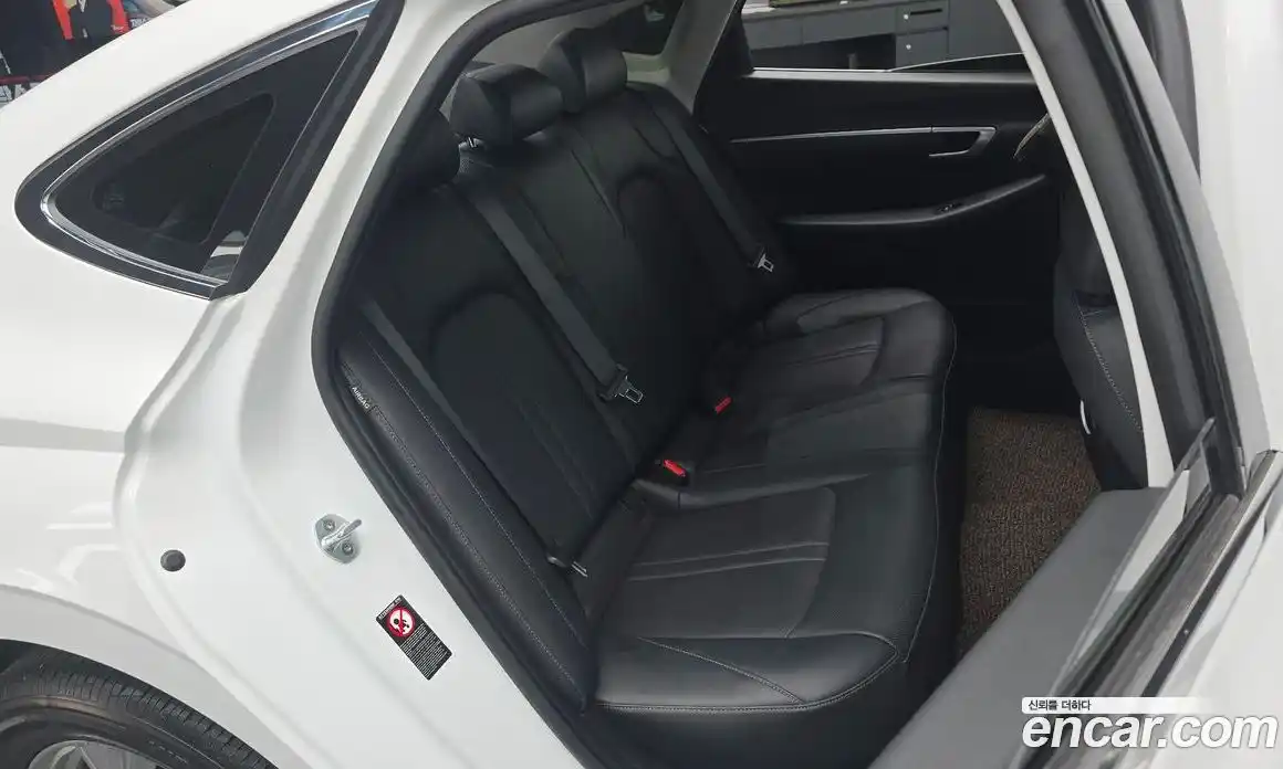 Hyundai Sonata 2019 2.0 автомат (гидро), фото 16