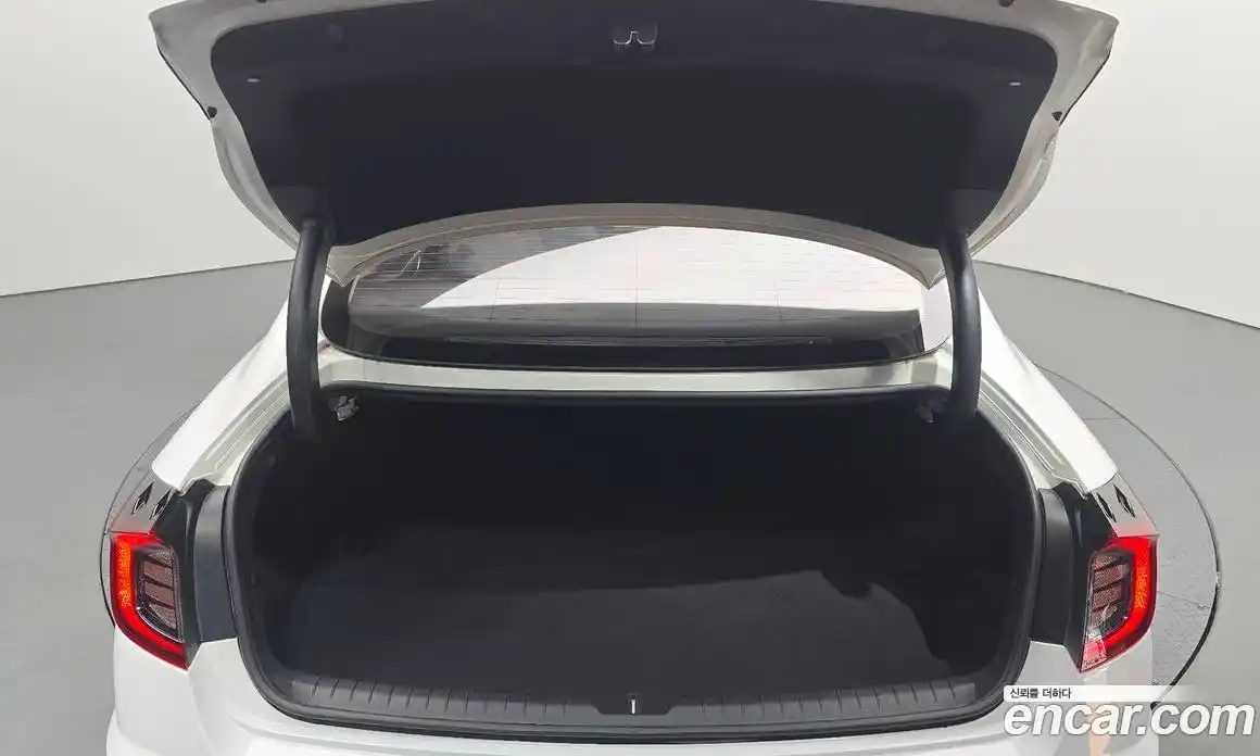Hyundai Sonata 2019 2.0 автомат (гидро), фото 25