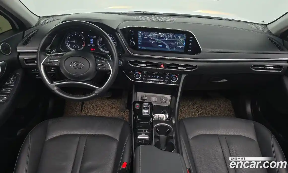 Hyundai Sonata 2019 2.0 автомат (гидро), фото 9