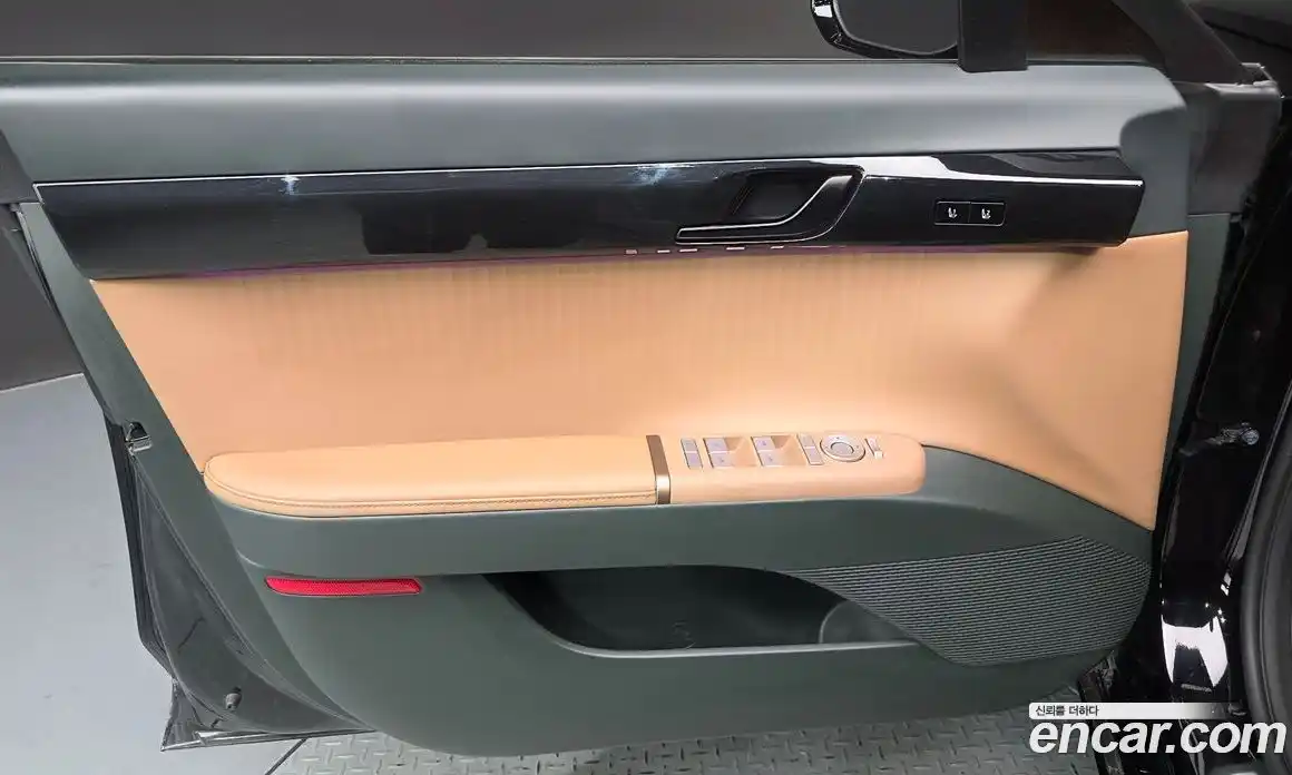 Hyundai Grandeur 2023 1.6 автомат (гидро), фото 13