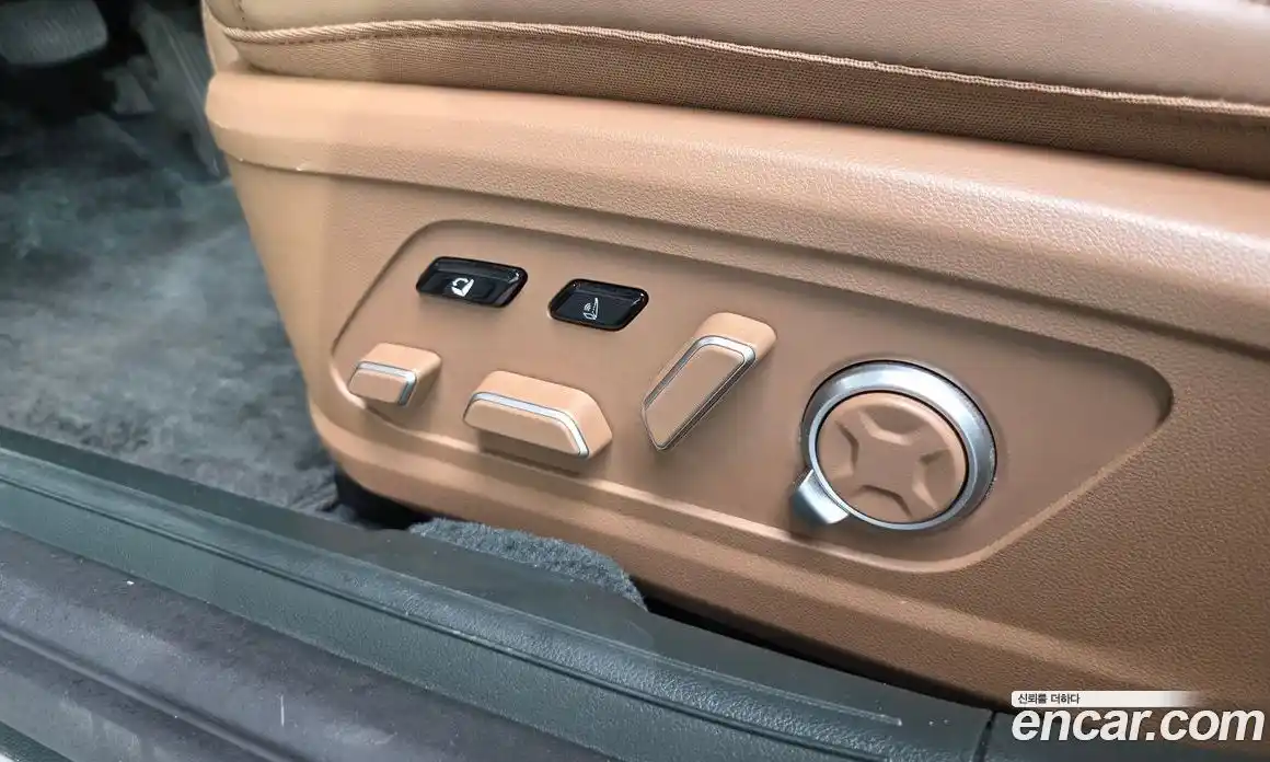 Hyundai Grandeur 2023 1.6 автомат (гидро), фото 31