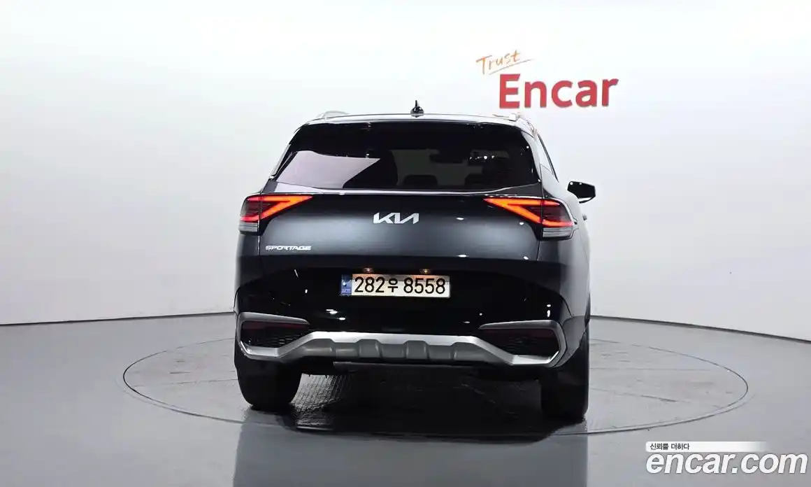 Kia Sportage 2023 1.6 автомат (гидро), фото 4