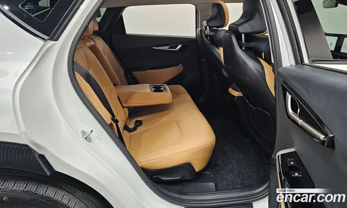 Kia EV6 2023 0.1 автомат (гидро), фото 17