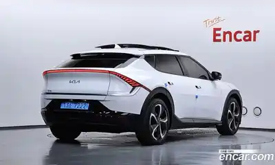 Kia EV6 2023 0.1 автомат (гидро), миниатюра 2