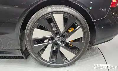 Audi e-tron GT 2021 0.1 автомат (гидро), миниатюра 7