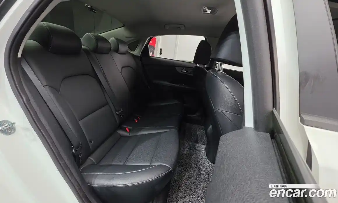 Kia K3 2020 1.6 автомат (гидро), фото 19