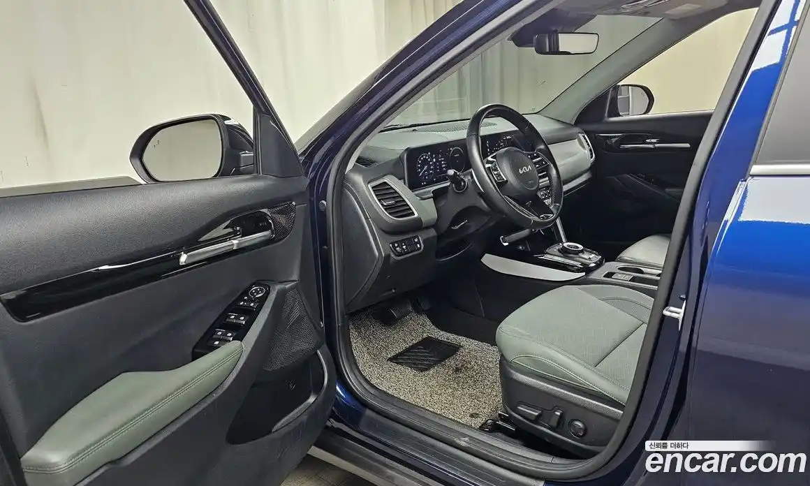Kia Seltos 2023 1.6 автомат (гидро), фото 13