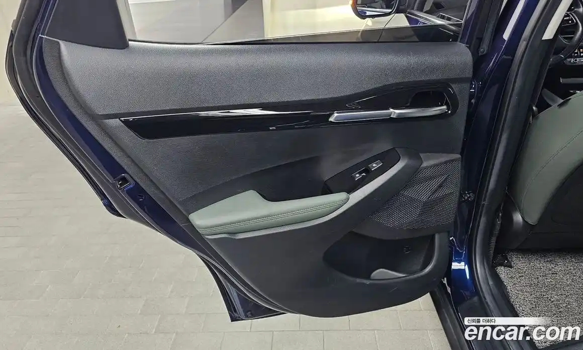 Kia Seltos 2023 1.6 автомат (гидро), фото 15