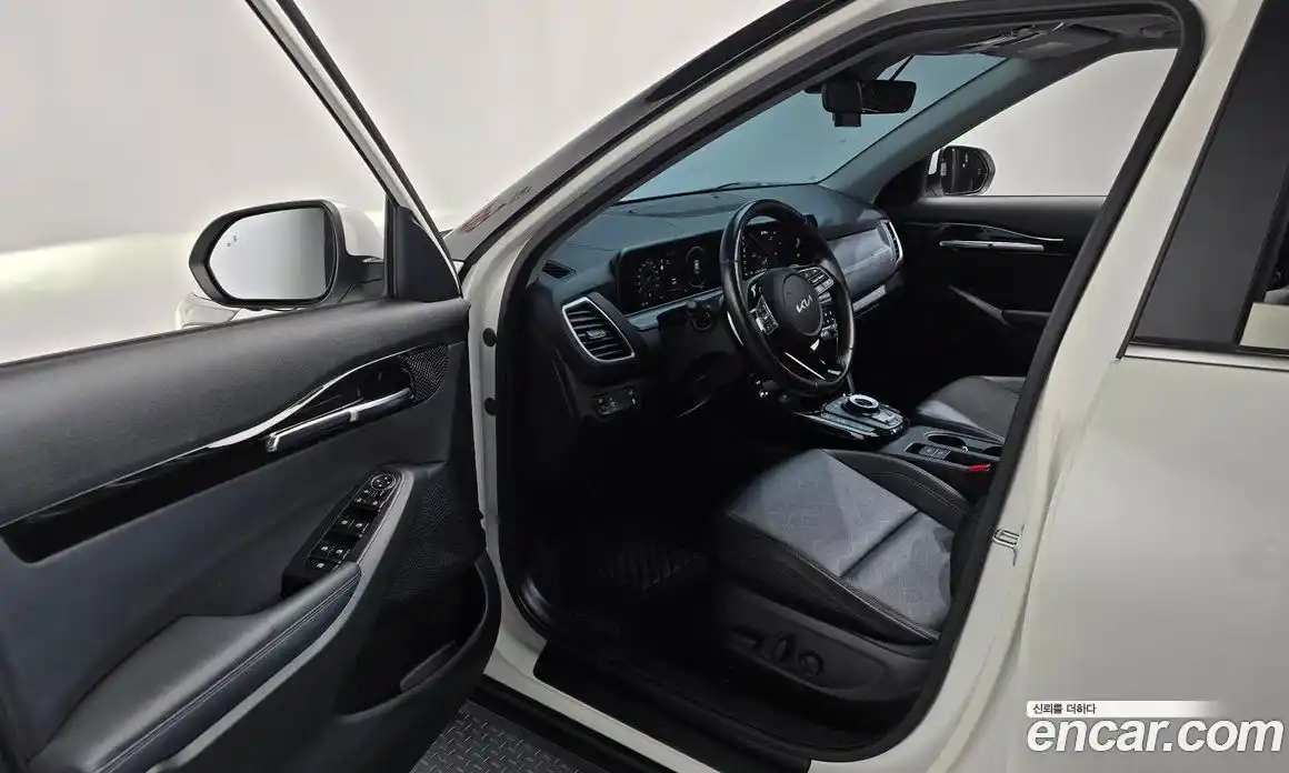 Kia Seltos 2022 1.6 автомат (гидро), фото 13