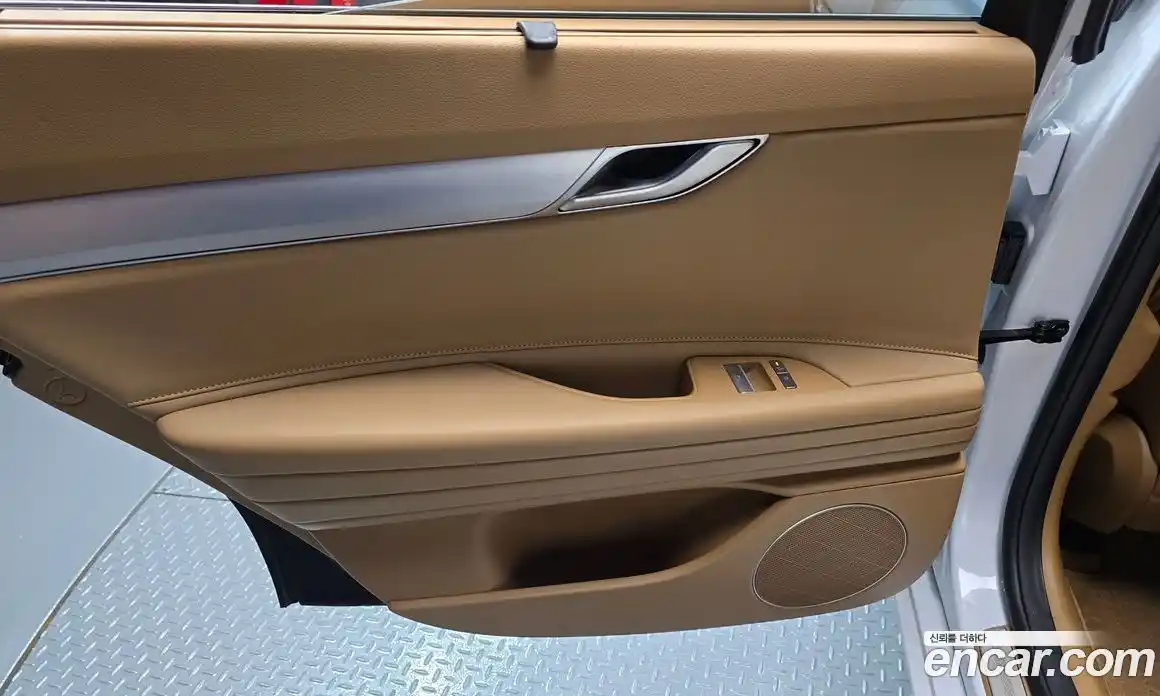 Genesis G80 2024 2.5 автомат (гидро), фото 15