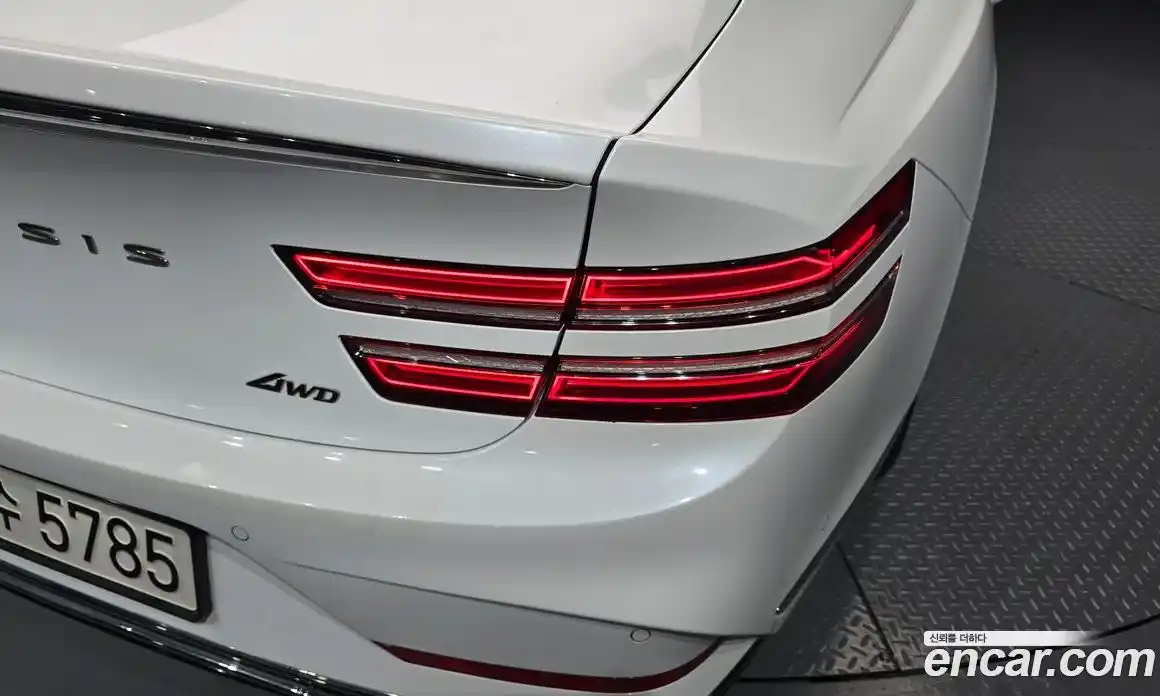 Genesis G80 2024 2.5 автомат (гидро), фото 9