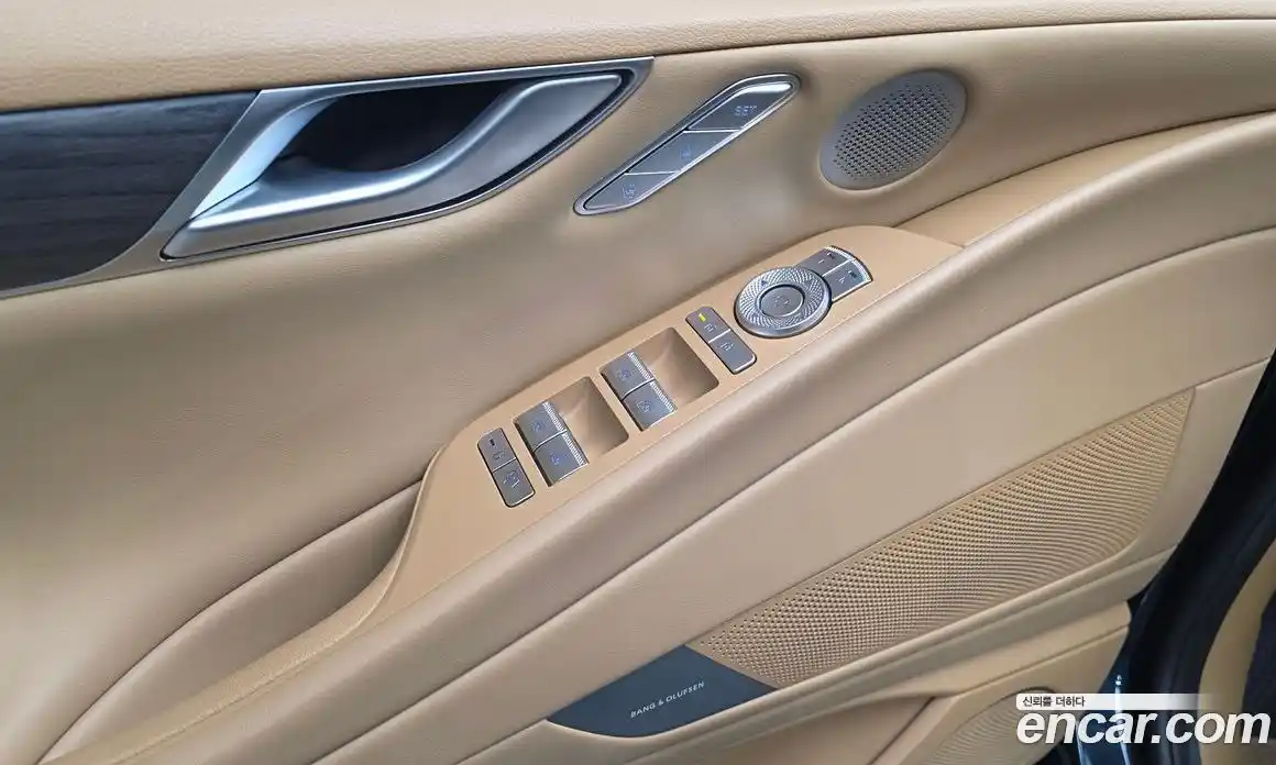 Genesis G80 2024 2.5 автомат (гидро), фото 29