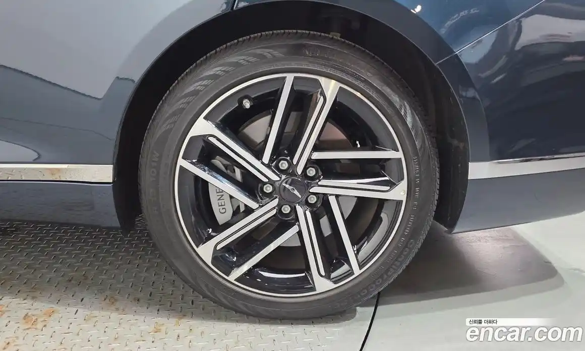 Genesis G80 2024 2.5 автомат (гидро), фото 7