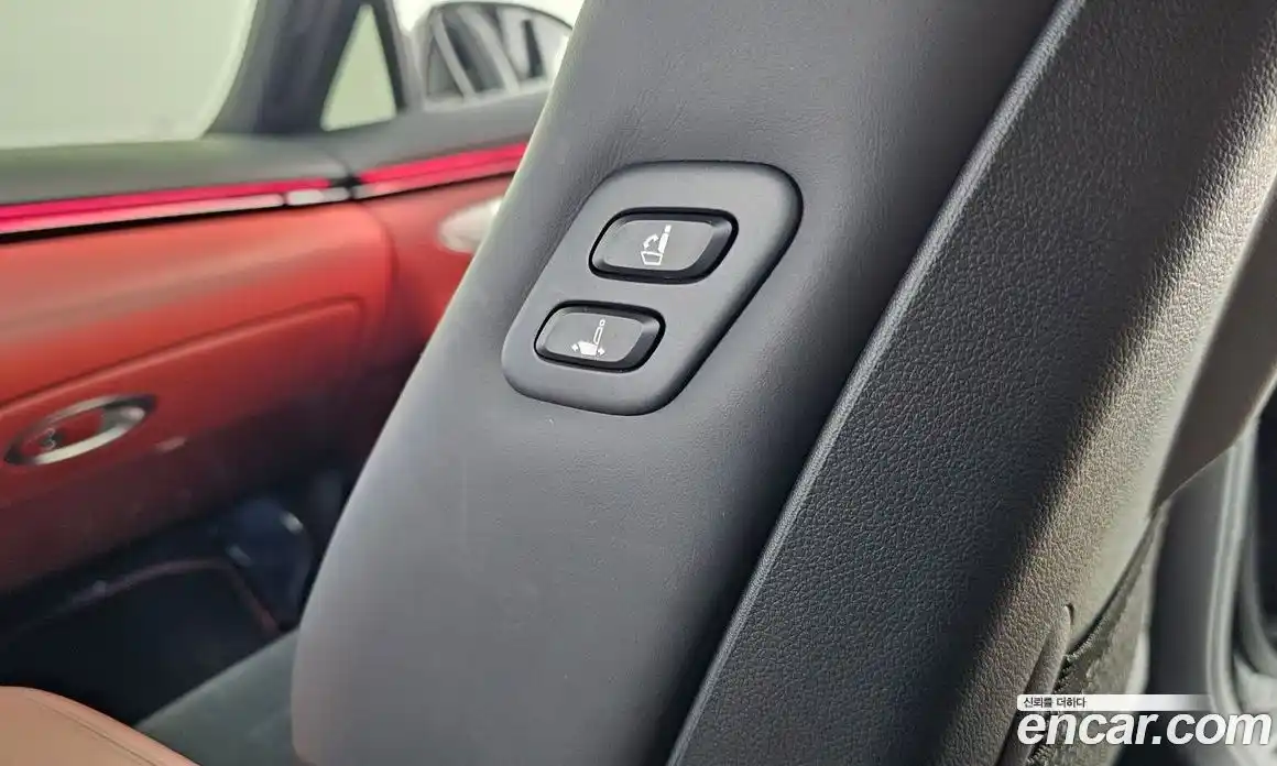 Genesis GV70 2024 2.5 автомат (гидро), фото 29