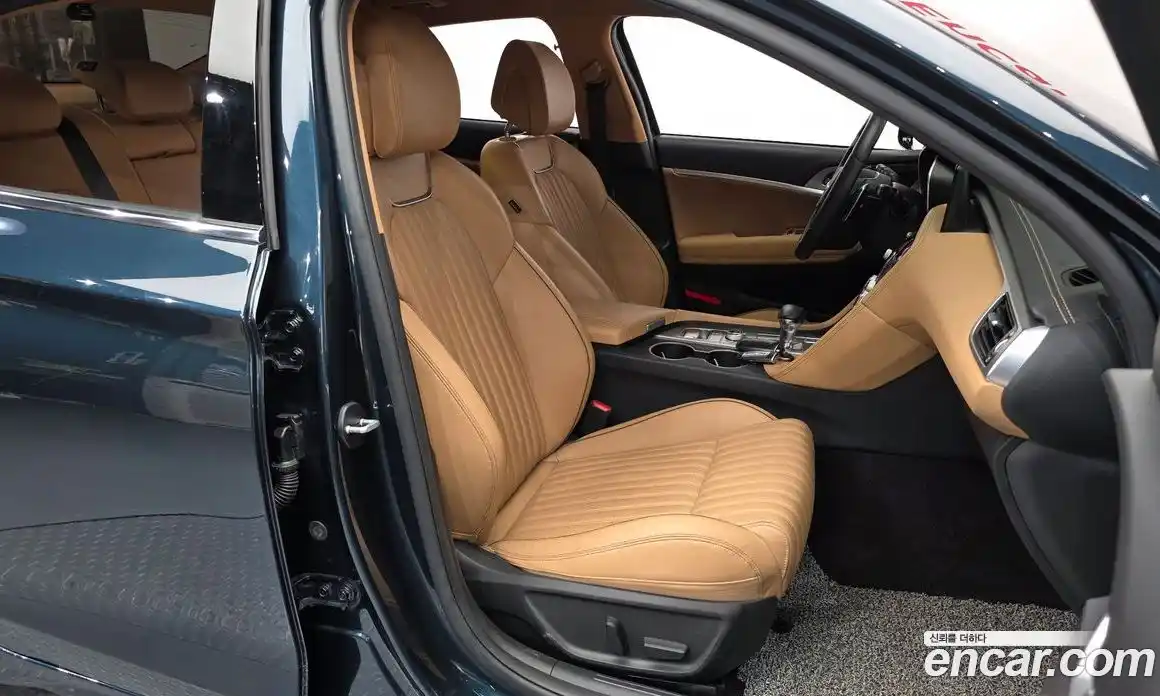 Genesis G70 2022 2.0 автомат (гидро), фото 11
