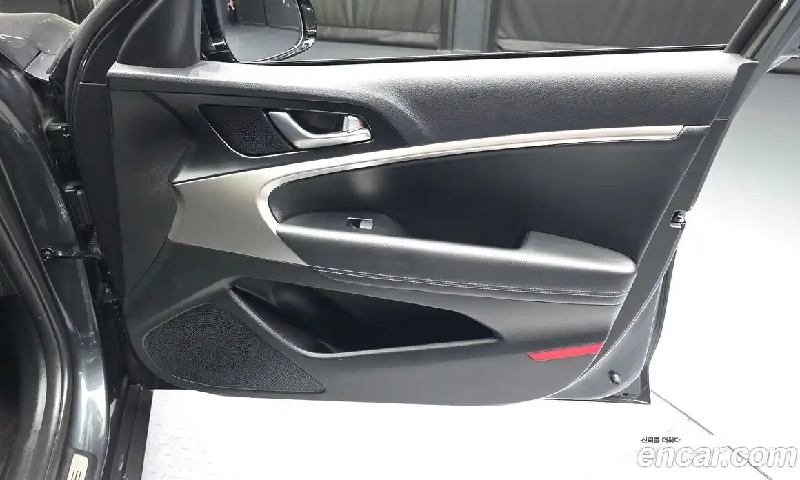 Genesis G70 2021 2.0 автомат (гидро), фото 14