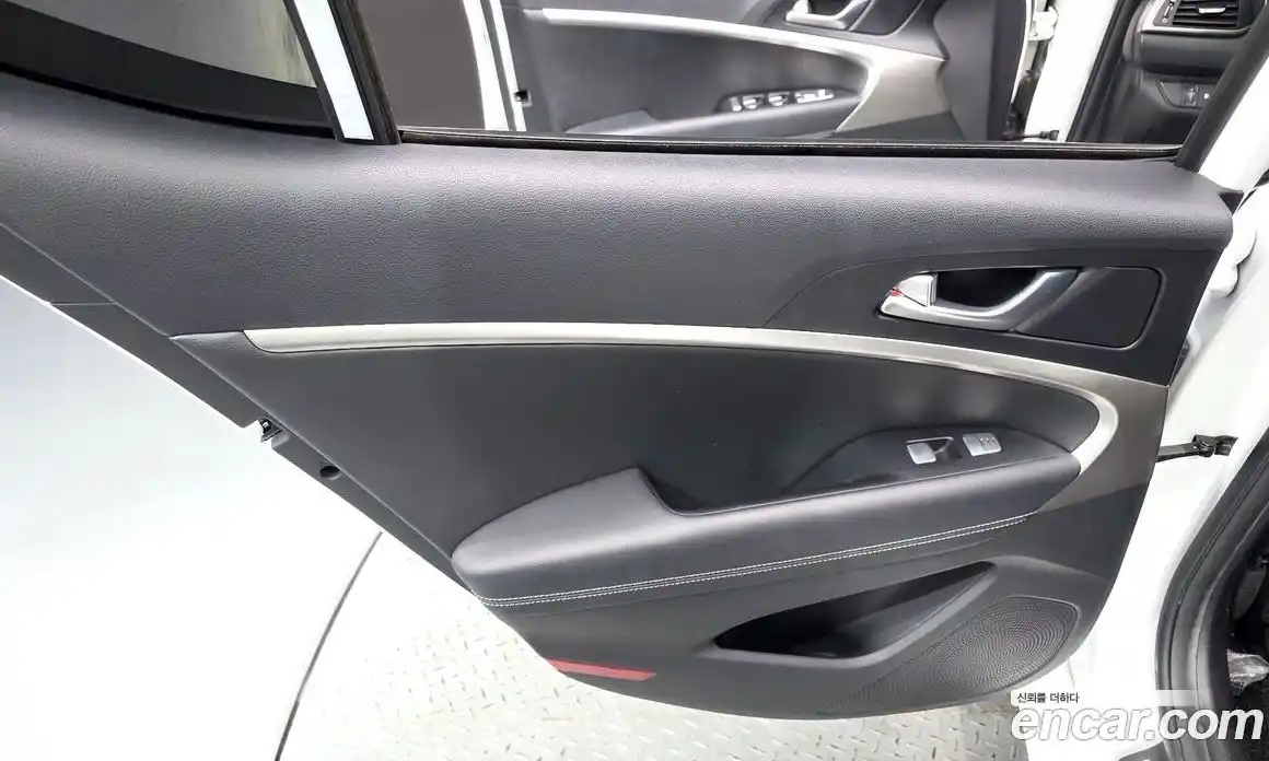 Genesis G70 2021 2.0 автомат (гидро), фото 15