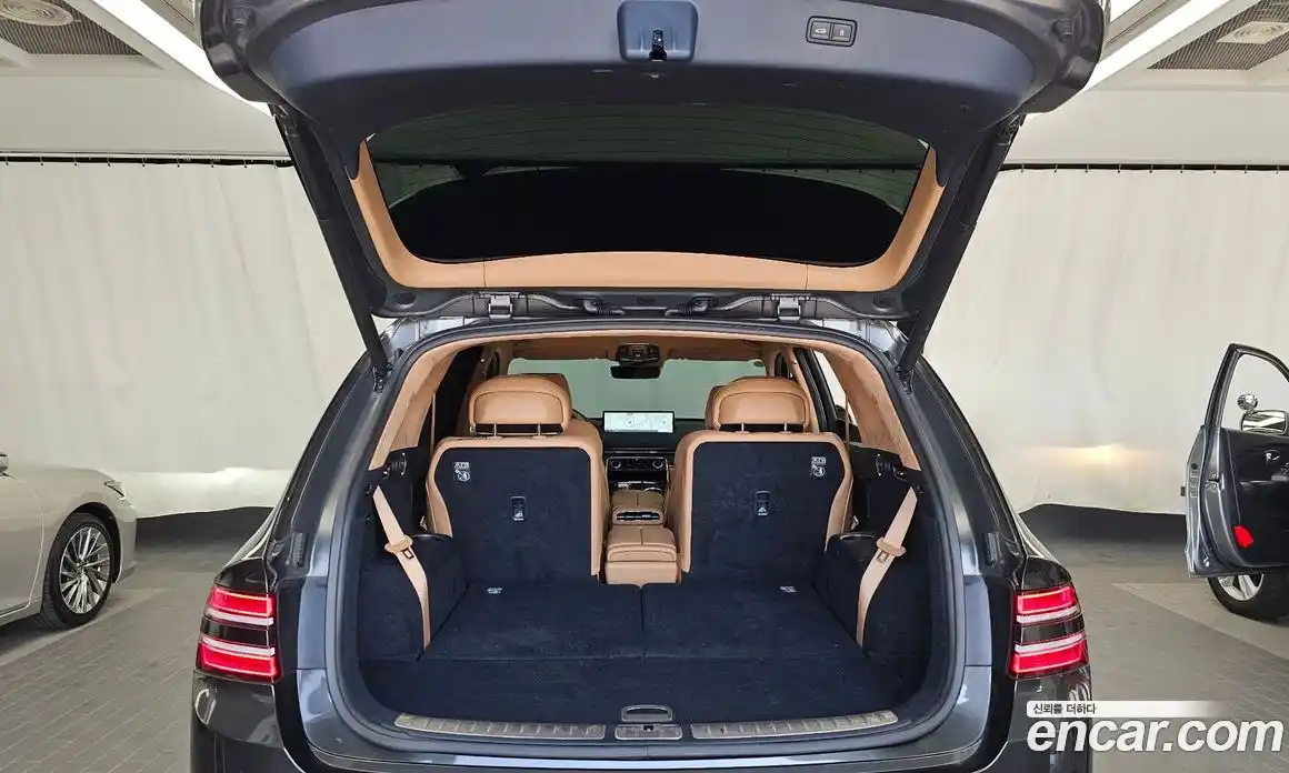 Genesis GV80 2023 3.5 автомат (гидро), фото 26