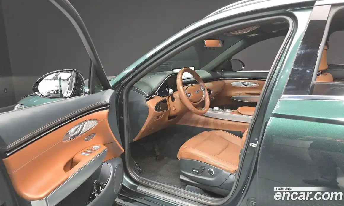 Genesis GV70 2022 2.5 автомат (гидро), фото 13