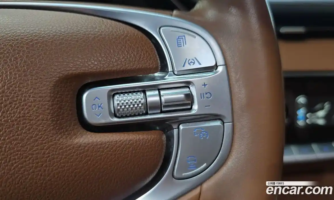 Genesis GV70 2022 2.5 автомат (гидро), фото 31