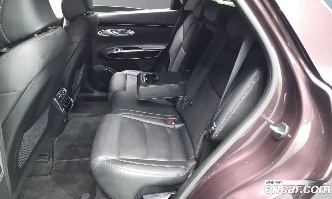 Genesis GV70 2021 2.2 автомат (гидро), фото 18