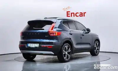 Volvo XC40 2021 2.0 автомат (гидро), миниатюра 2