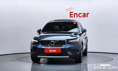 Volvo XC40 2021 2.0 автомат (гидро), миниатюра 3