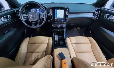 Volvo XC40 2021 2.0 автомат (гидро), миниатюра 10