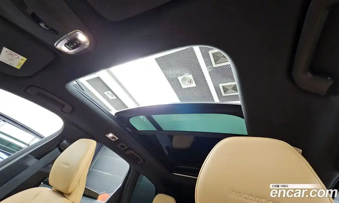 Volvo XC60 2020 2.0 автомат (гидро), фото 19