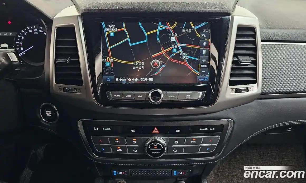 SsangYong Rexton 2019 2.2 автомат (гидро), фото 12