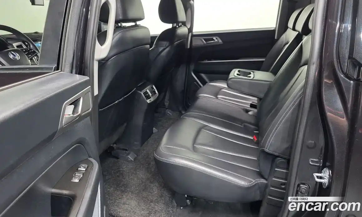 SsangYong Rexton 2018 2.2 автомат (гидро), фото 18