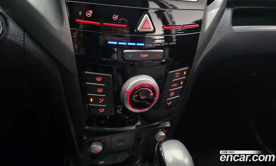 SsangYong TIBOLI 2017 1.6 автомат (гидро), фото 20