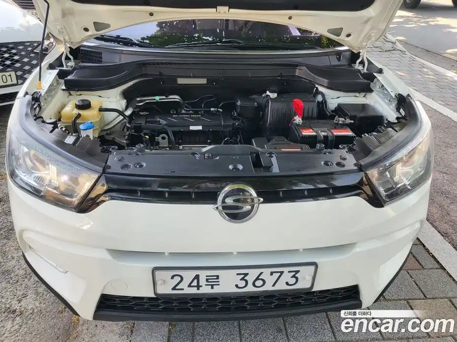 SsangYong TIBOLI 2015 1.6 автомат (гидро), фото 3