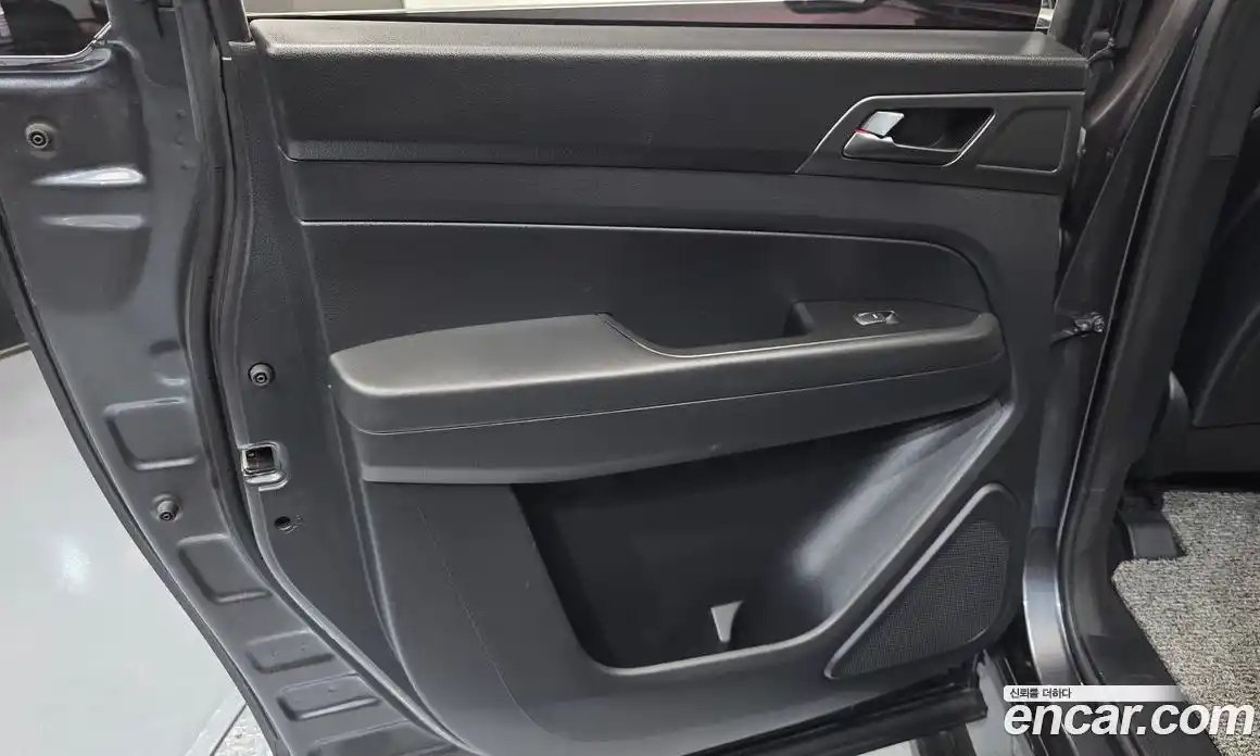 SsangYong Rexton 2021 2.2 автомат (гидро), фото 15