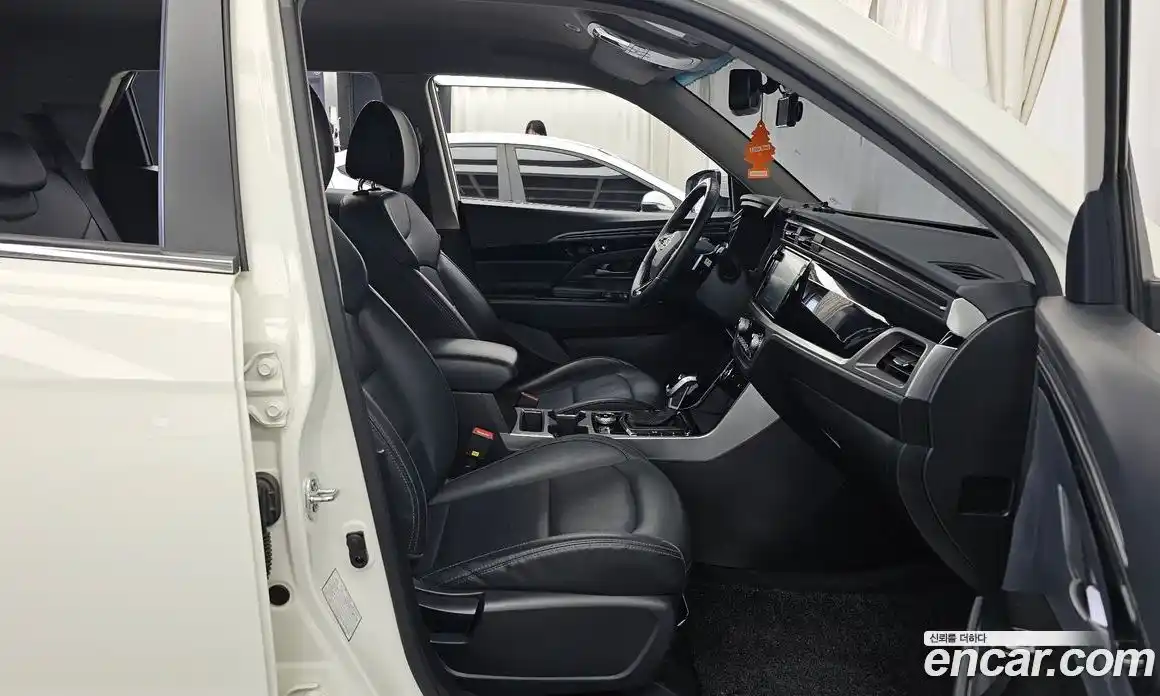 SsangYong Korando 2022 1.5 автомат (гидро), фото 11