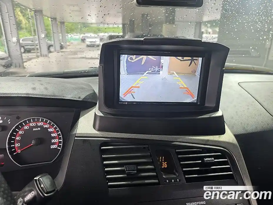 SsangYong Korando 2012 2.0 автомат (гидро), фото 13