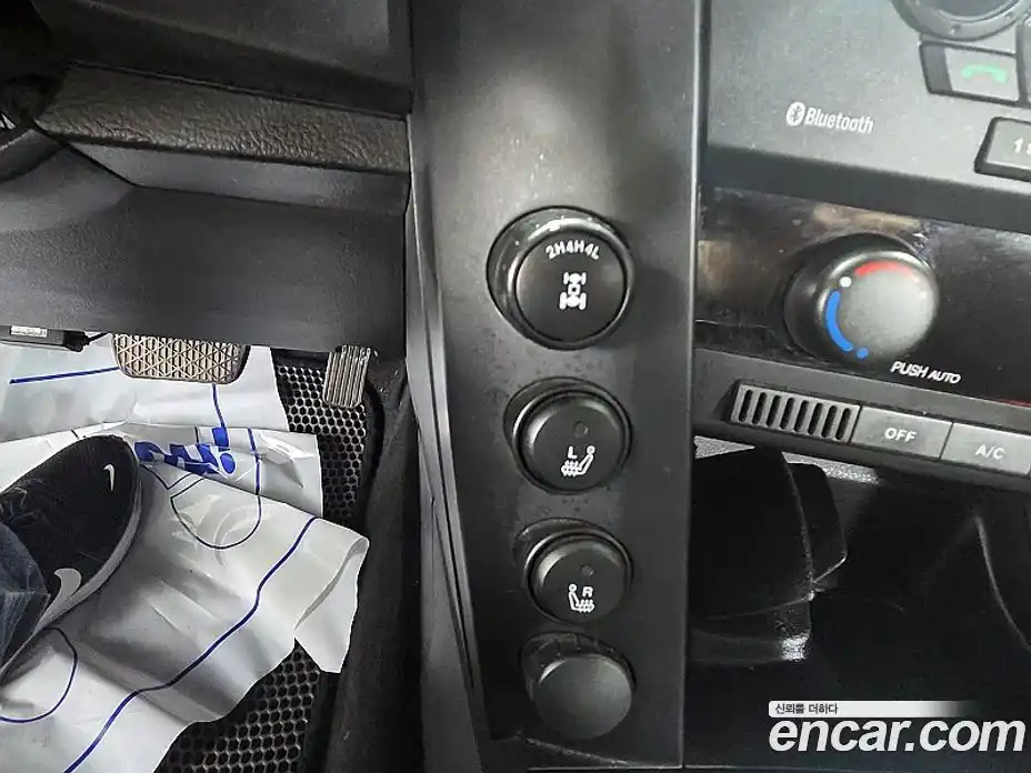 SsangYong Korando 2012 2.0 автомат (гидро), фото 16