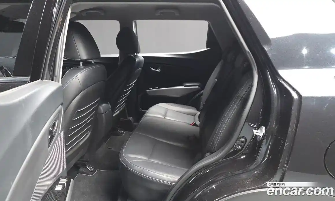 SsangYong TIBOLI 2015 1.6 автомат (гидро), фото 16
